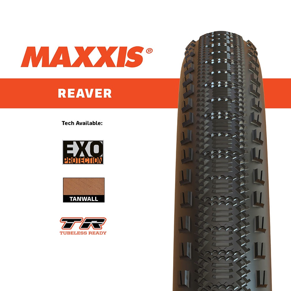 Folding bicycle tire with detailed tread, black