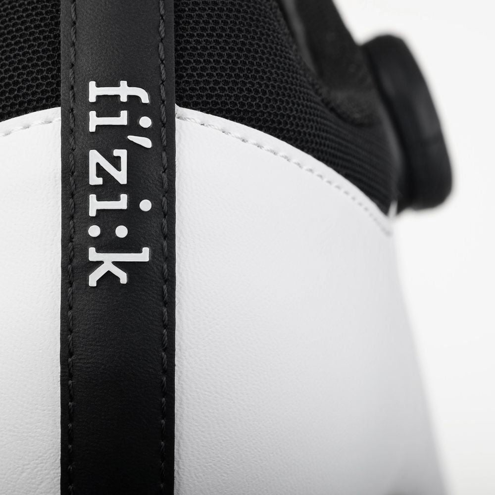 Fizik Vento Omna Wide White/Black - DC Cycles -  