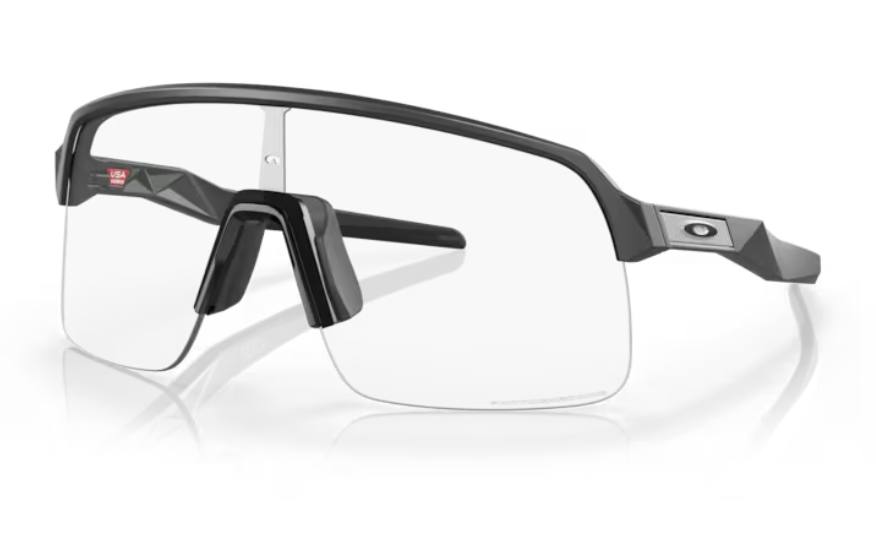 Oakley Sutro Lite Matte Carbon / Clear Photochromic