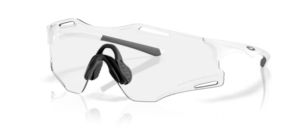 Oakley Cybr Zero Matte White w/Clear Photochromatic