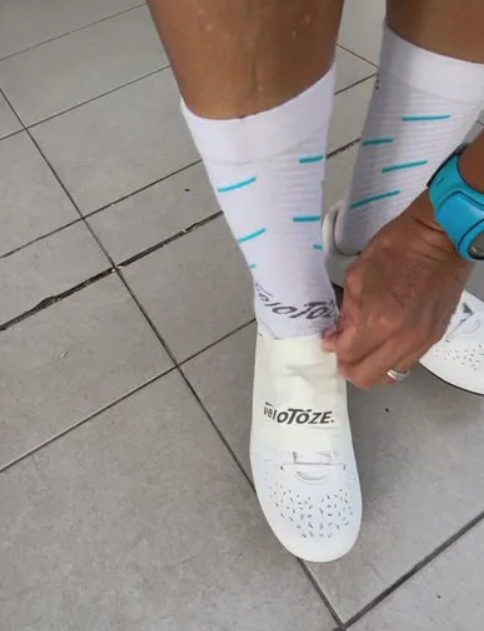 VeloToze Aero Boa Cuffs & Waterproof Cuffs White - One Size