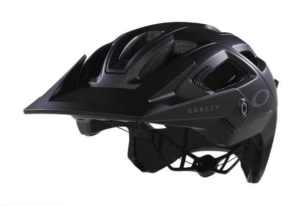 Oakley Drt5 Maven satin black bike helmet with visor and ventilation